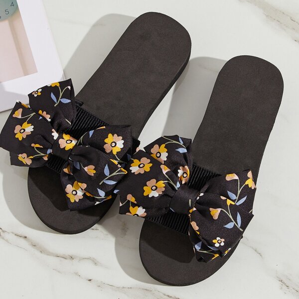 

Floral Graphic Bow Decor Sliders, Black