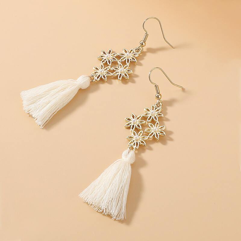 

Tassel Decor Drop Earrings, Gold