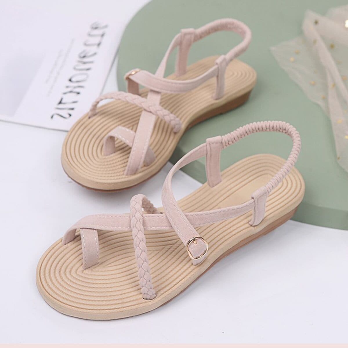 

Toe Post Cross Strap Sandals, Pink