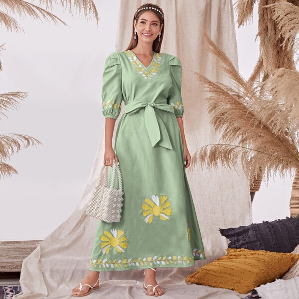 

Lantern Sleeve Floral Embroidery Belted Dress, Green
