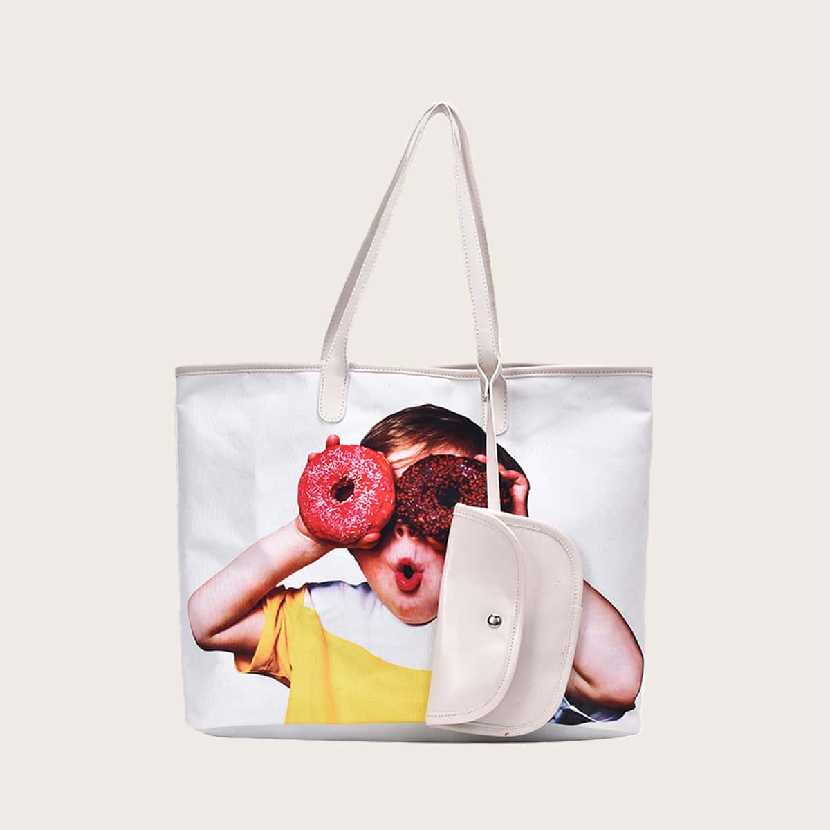

Figure Graphic Tote Bag With Purse & Pouch, White