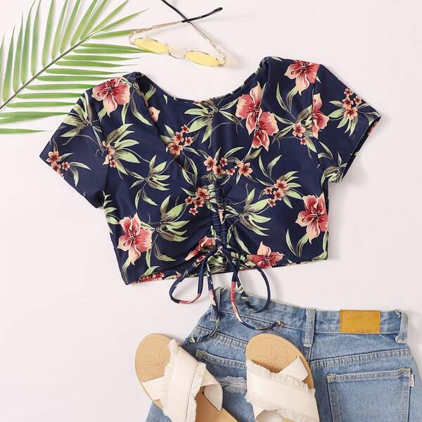 

Floral Drawstring Front Bikini Top, Multicolor