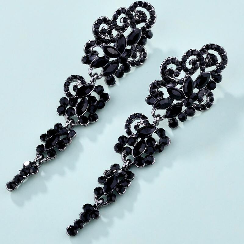 

Flower Design Drop Earrings, Black