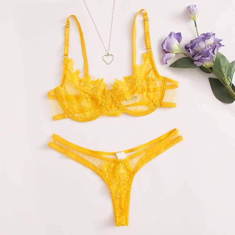 

Floral Lace Underwire Lingerie Set, Yellow