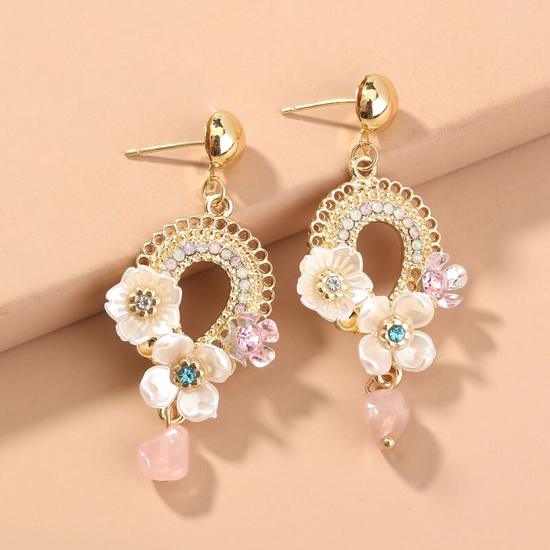 

Flower Decor Drop Earrings, Gold