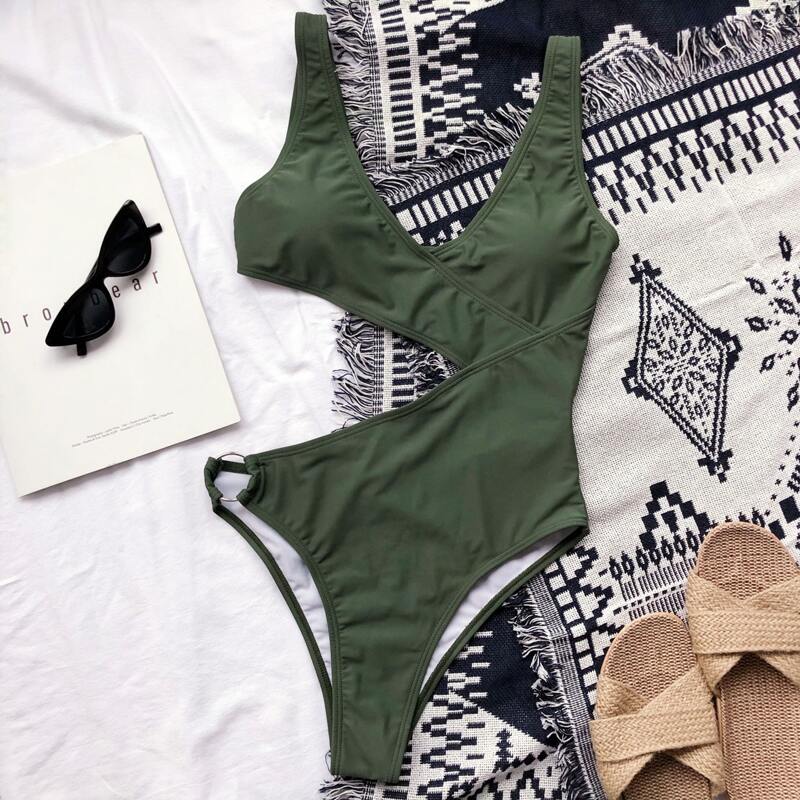 

Cut-out Ring Linked One Piece Swimsuit, Army green