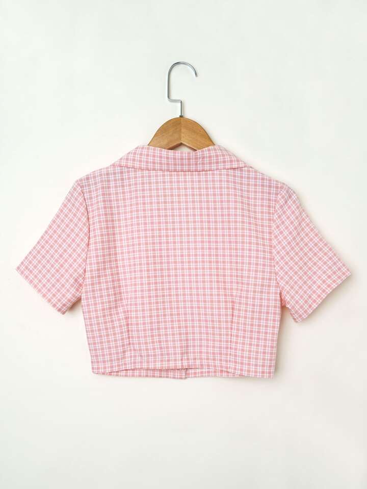 Our Plaid Crop Boxy Shirt is such a vibe - ROMWE