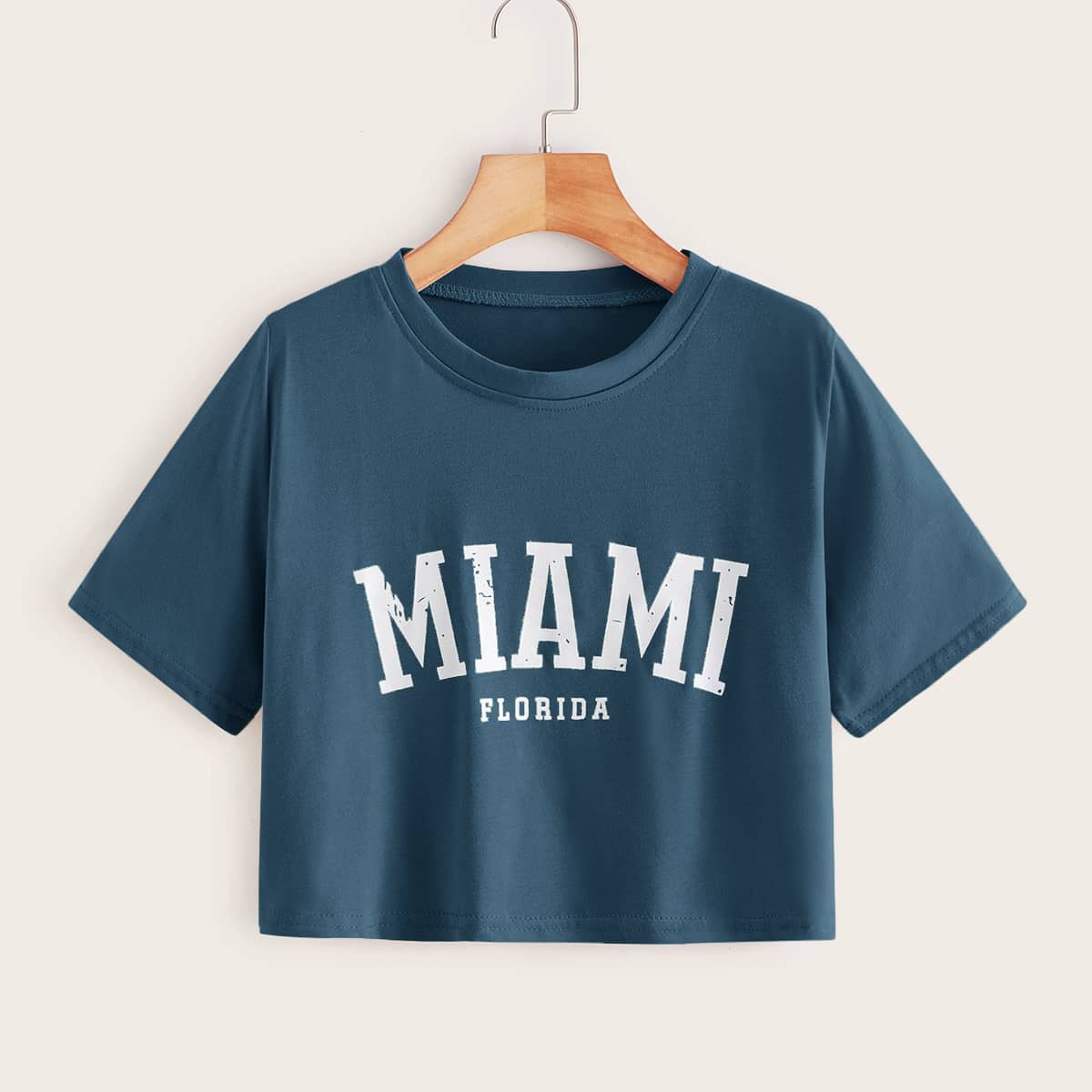 

Letter Graphic Crop Top, Blue