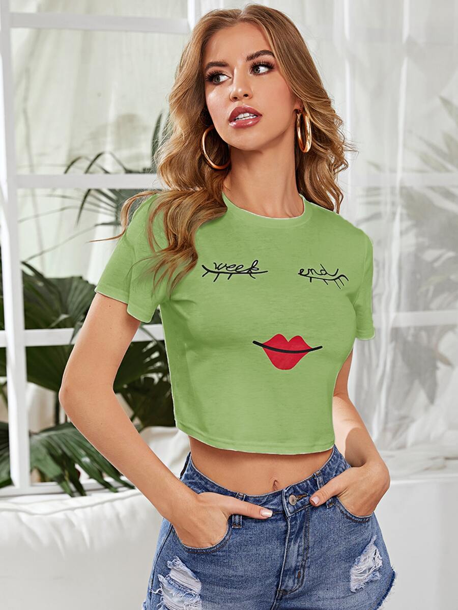 Camiseta corta con estampado de pestaña y labio - Verde Lima - Ver 1