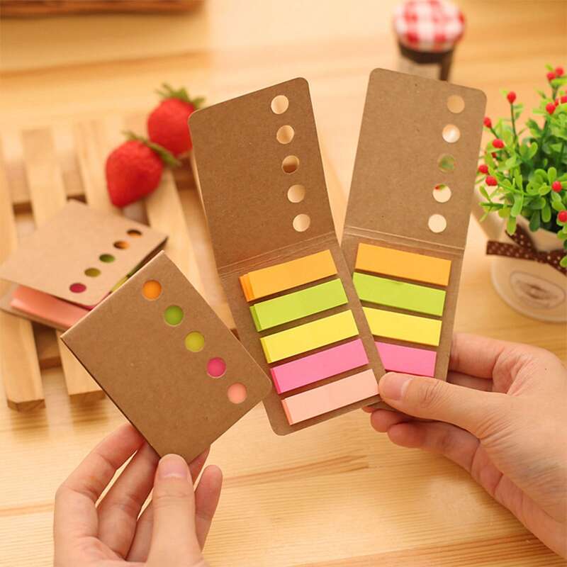 

1pack Kraft Paper Cover Random Sticky Note, Multicolor