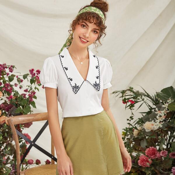 

Floral Embroidery Collar Puff Sleeve Blouse, White