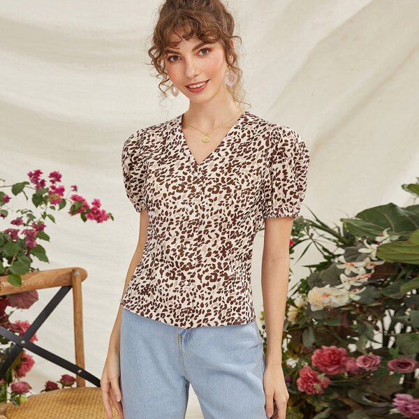 

Button Front Leopard Top, Multicolor