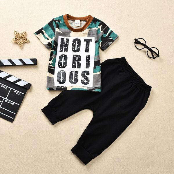 

Toddler Boys Camo And Letter Graphic Tee With Sweatpants, Multicolor