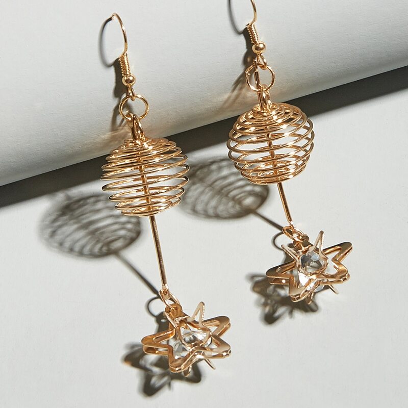 

Metal Star Drop Earrings, Gold