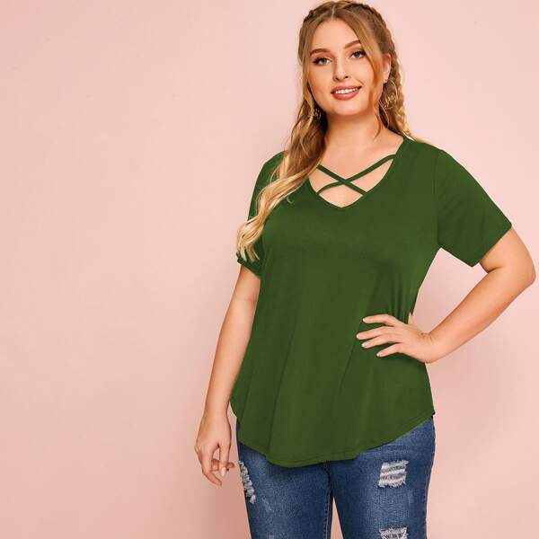 

Plus Criss Cross Front Solid Tee, Army green