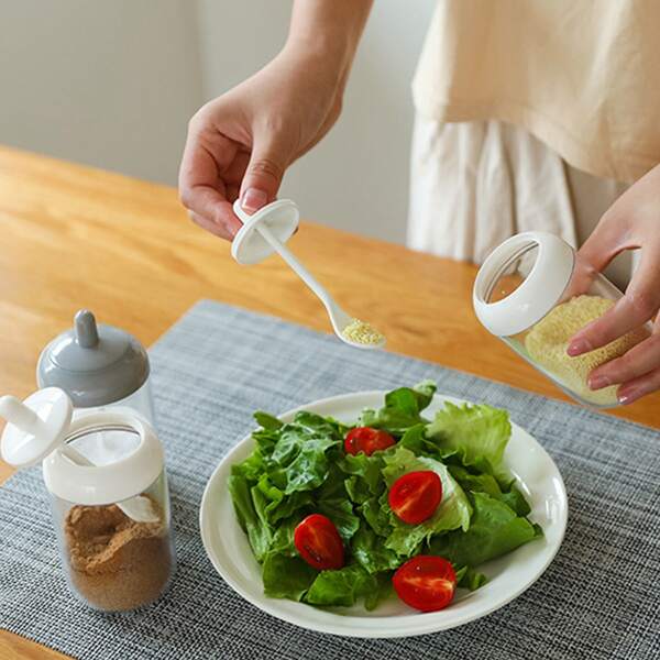

1pc Seasoning Box With 1pc Spoon, White