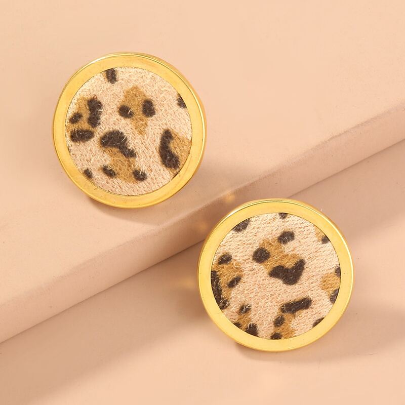 

Leopard Pattern Stud Earrings, Multicolor