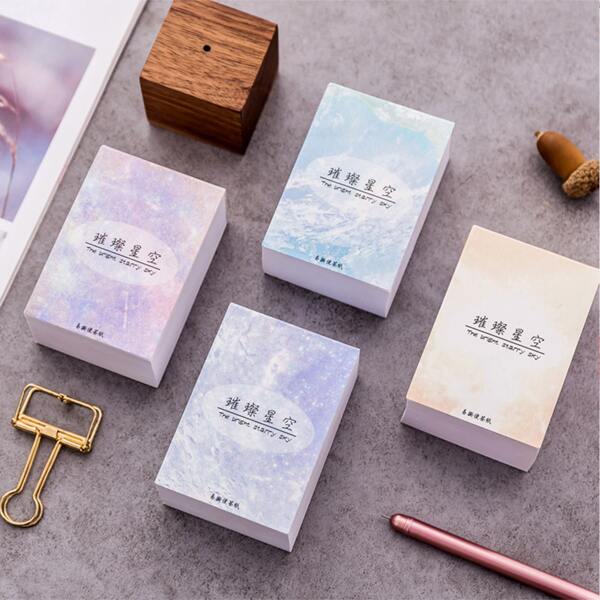 

1pack Starry Sky Pattern Random Memo Pad, Multicolor
