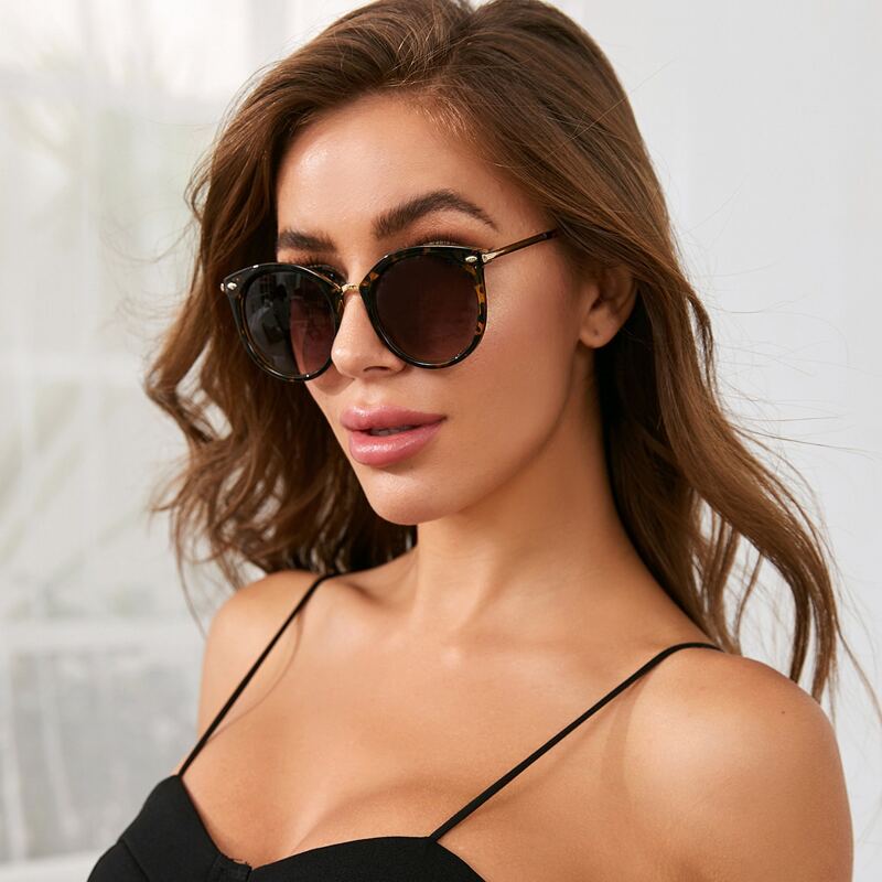

Acrylic Frame Sunglasses