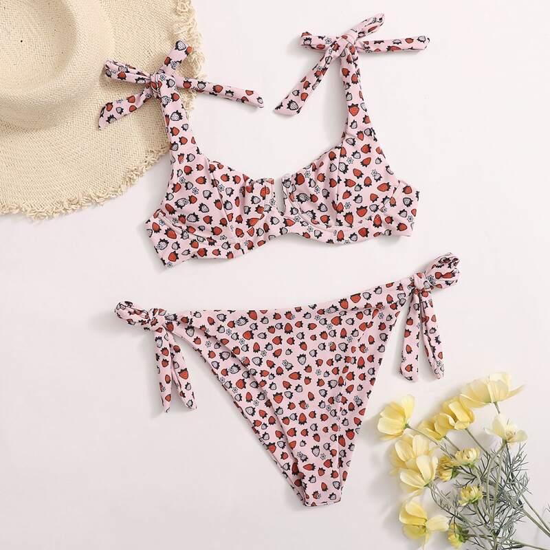 

Strawberry Print Underwire Bikini Swimsuit, Dusty pink
