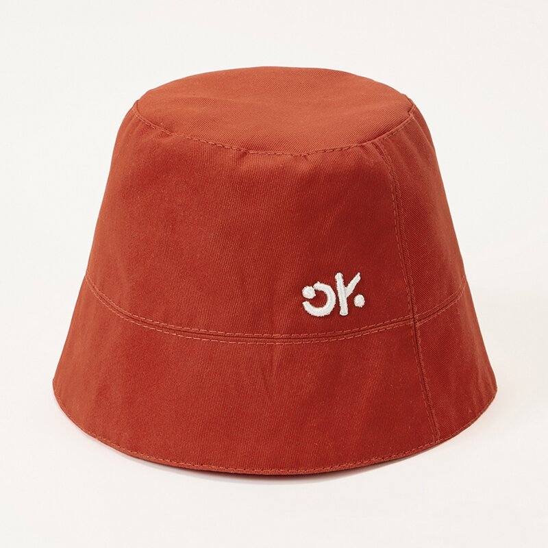 

Letter Graphic Bucket Hat, Red
