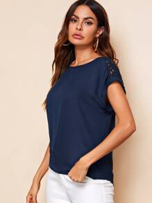 SHEIN Clasi 緹花蕾絲肩部捲邊上衣 - 藏蓝色 - 查看 3