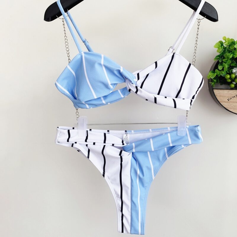 

Striped Twist Front Bikini Swimsuit, Multicolor