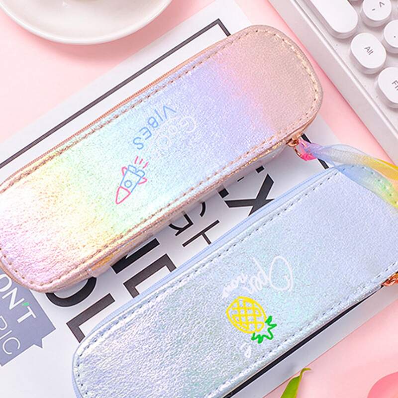 

1pc Holographic Random Pencil Case, Multicolor