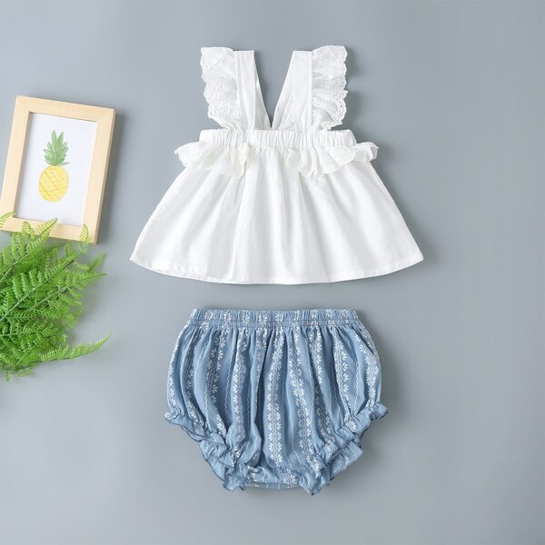 

Baby Girl Ruffle Trim Top & Tribal Print Shorts, Multicolor