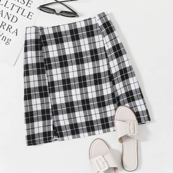 

Plaid Split A-Line Skirt, Black and white