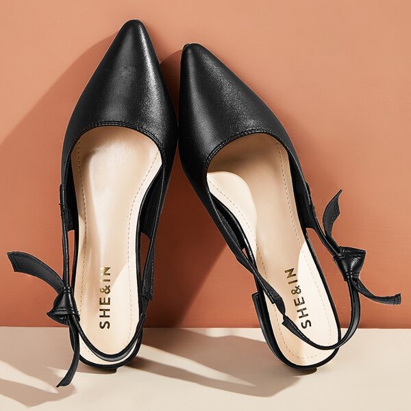 

Bow Knot Back Point Toe Flats, Black
