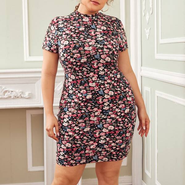 

Plus Mock Neck Lettuce Trim Floral Print Dress, Multicolor