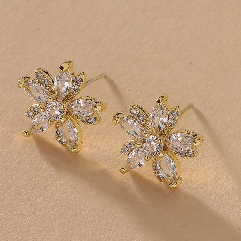 

Floral Shaped Stud Earrings, Silver