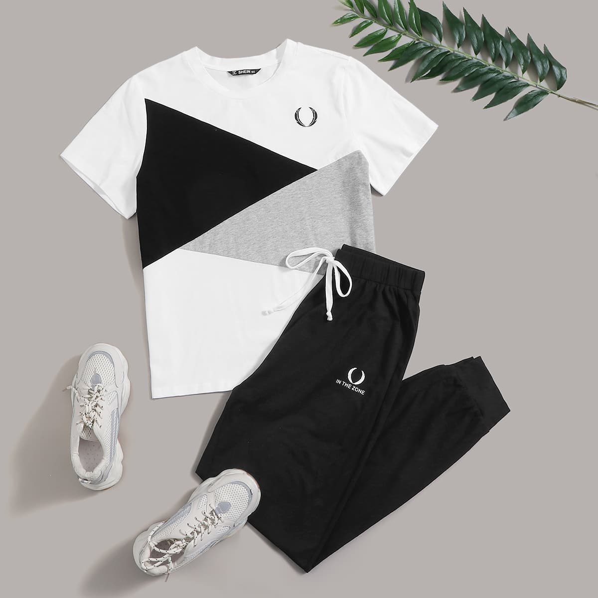 

Graphic Print Colorblock Top & Sweatpants Set, Black and white
