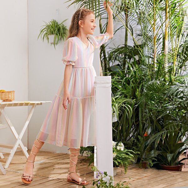 

Girls Eyelet Lace Insert Ruffle Cuff Puff Sleeve Holographic Dress, Multicolor