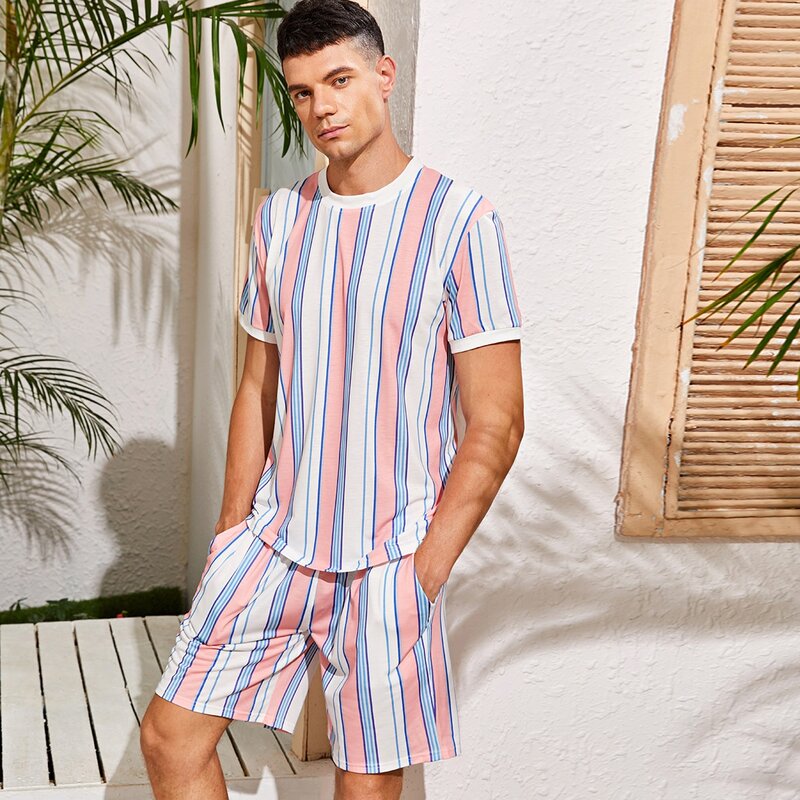 

Guys Vertical Striped Tee & Slant Pocket Shorts, Multicolor