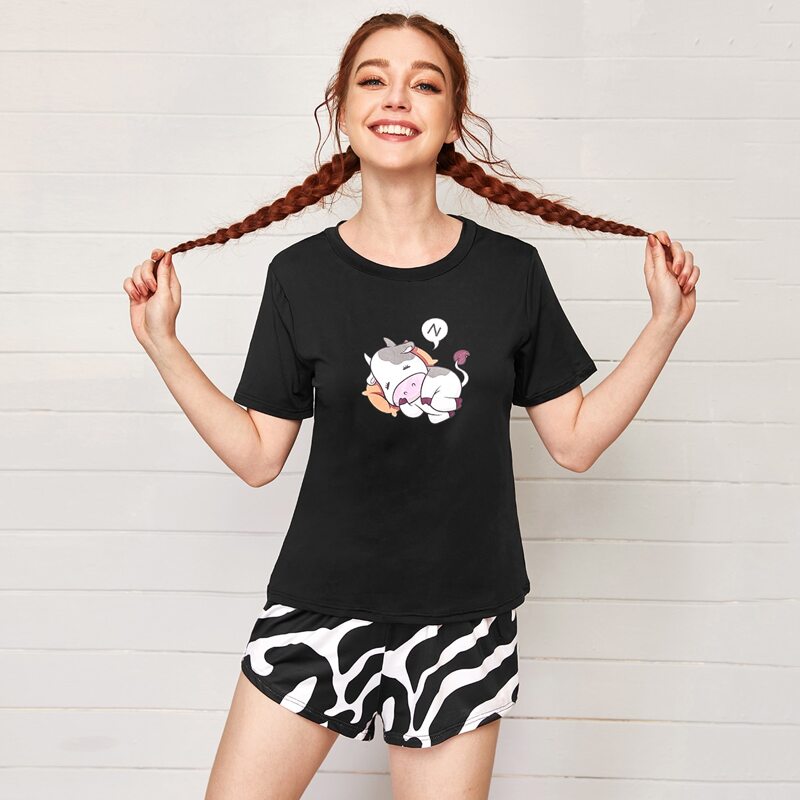 

Cartoon Graphic Cow Print PJ Set, Black