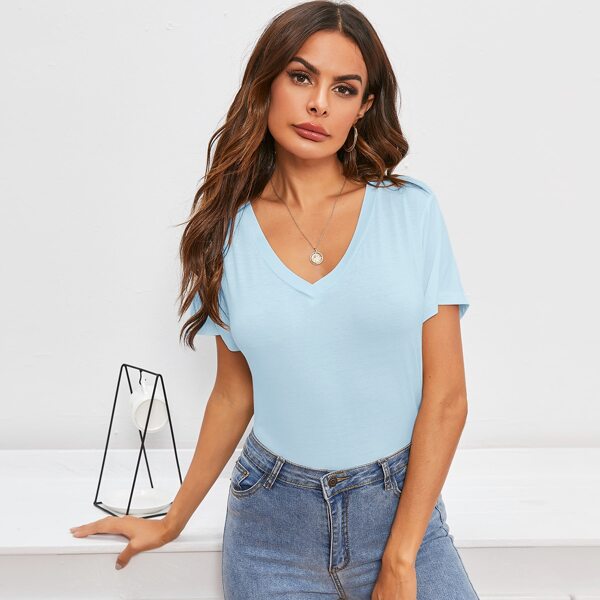 

V-Neck Solid Top, Baby blue