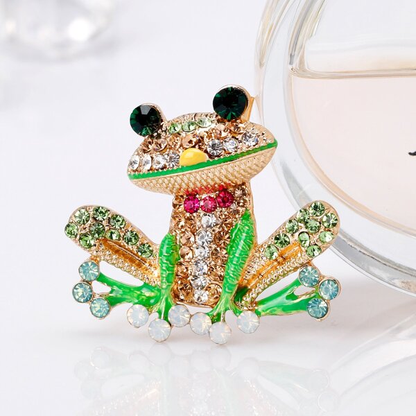 

Rhinestone Engraved Frog Design Brooch, Multicolor