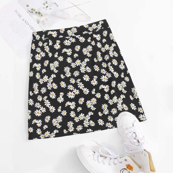

Daisy Floral Print A-line Skirt, Black