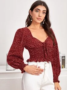SHEIN Frenchy 前繫帶打褶圓點圖案上衣 - 酒紅色 - 查看 3