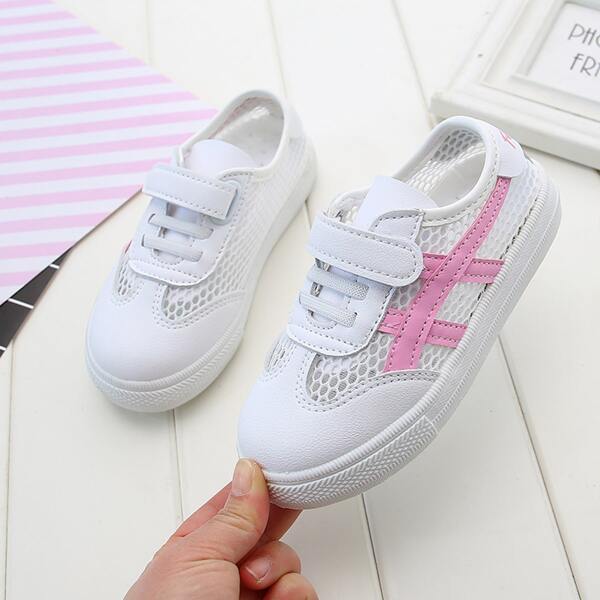 

Toddler Girls Velcro Strap Fishnet Sneakers, White