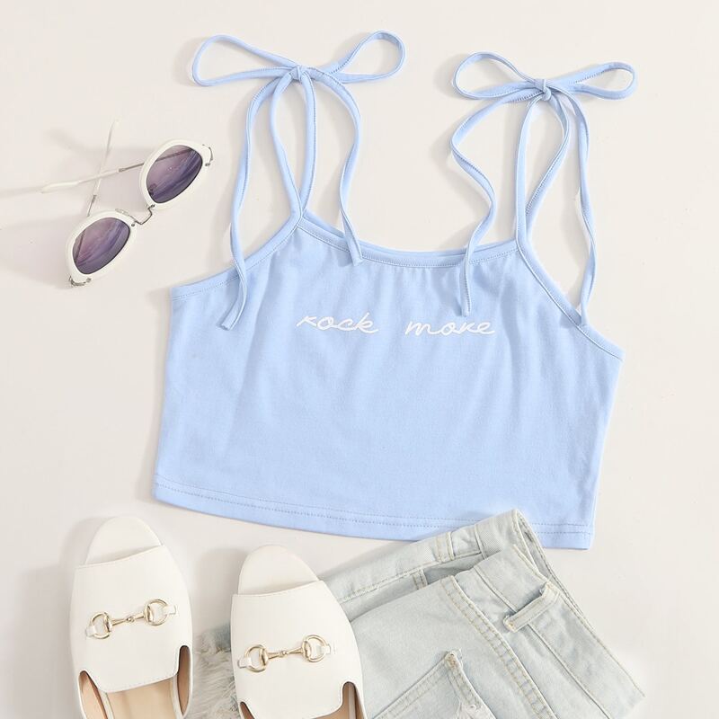 

Letter Graphic Crop Cami, Baby blue