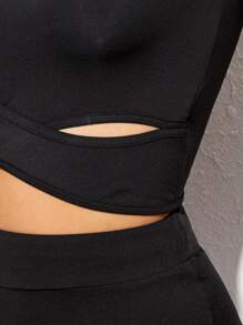 Easithlete Criss-Cross Slim Fit Sports Tee Fitted Shirt - Black - View 4