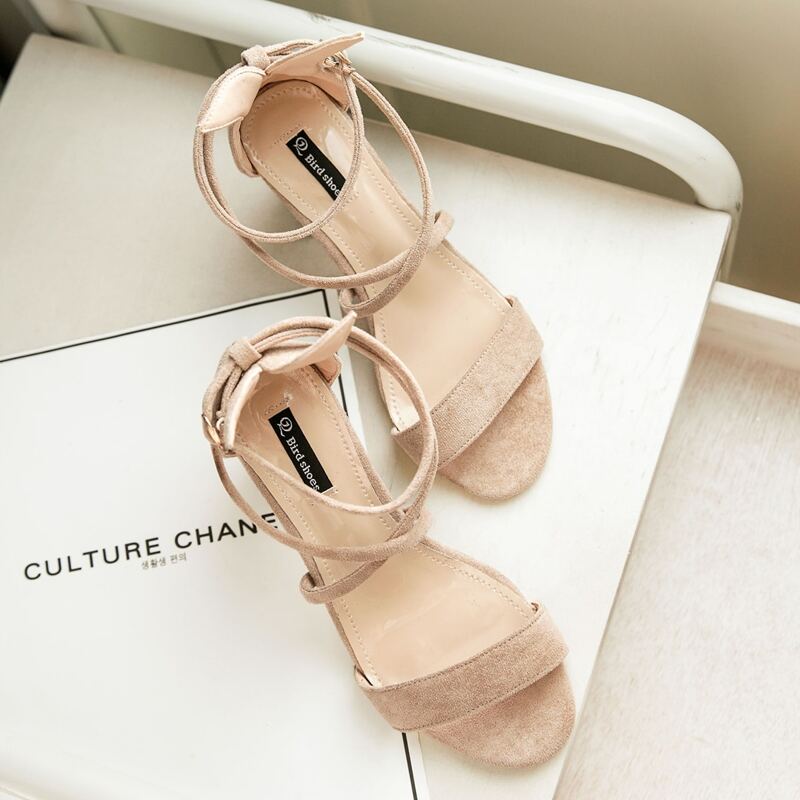 

Ankle Strap Chunky Heels, Khaki