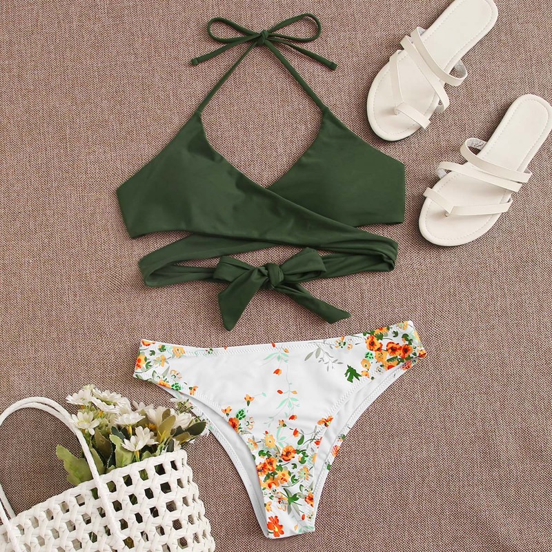 

Random Floral Wrap Bikini Swimsuit, Multicolor