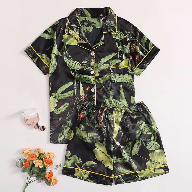

Tropical Print Satin Top & Shorts PJ Set, Multicolor