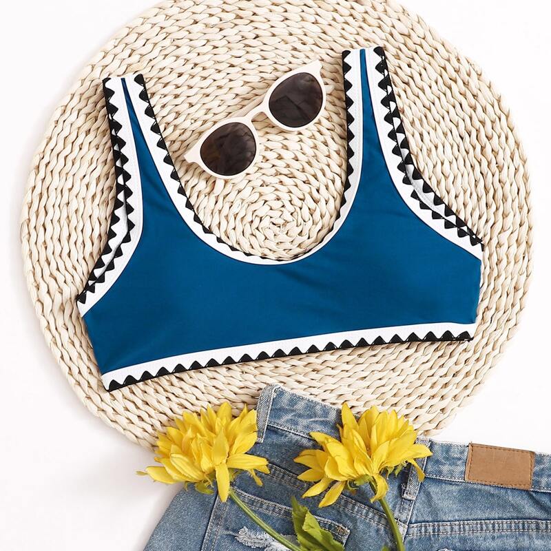 

Contrast Binding Bikini Top, Blue