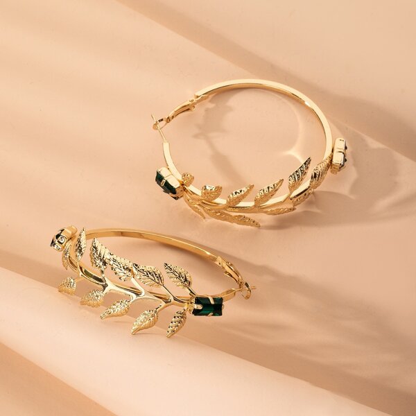 

Leaf Decor Hoop Earrings, Gold