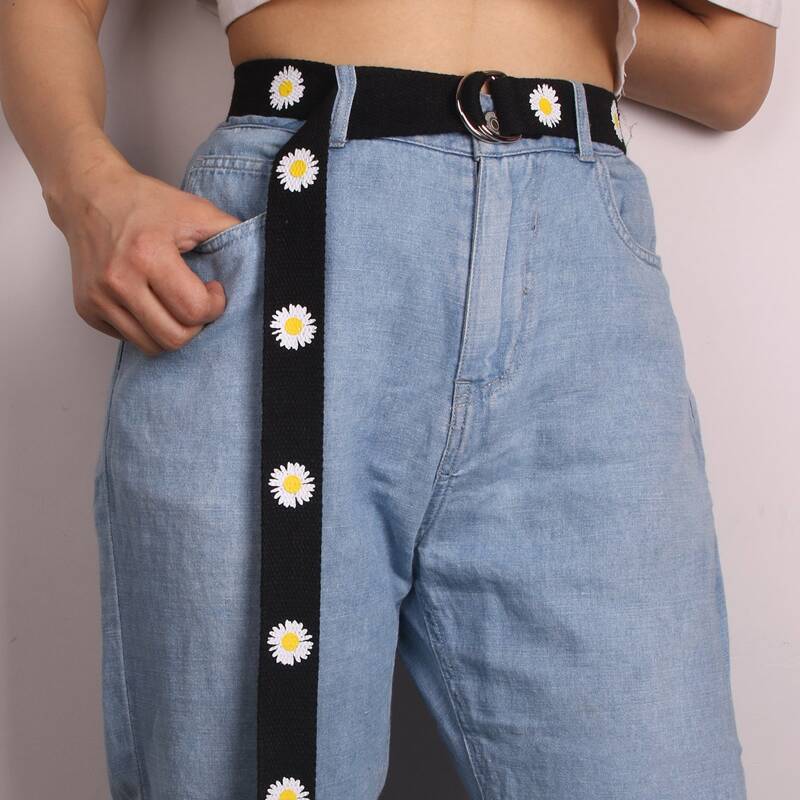 

Daisy Floral Tape Belt, Black